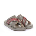 ⁦نعال ماركة سوي⁩ - الصورة ⁦2⁩