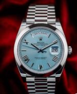Rolex Day-Date Ice Blue Roman Dial Smooth Bezel Watch - كوبي ماستر جودة عالية.